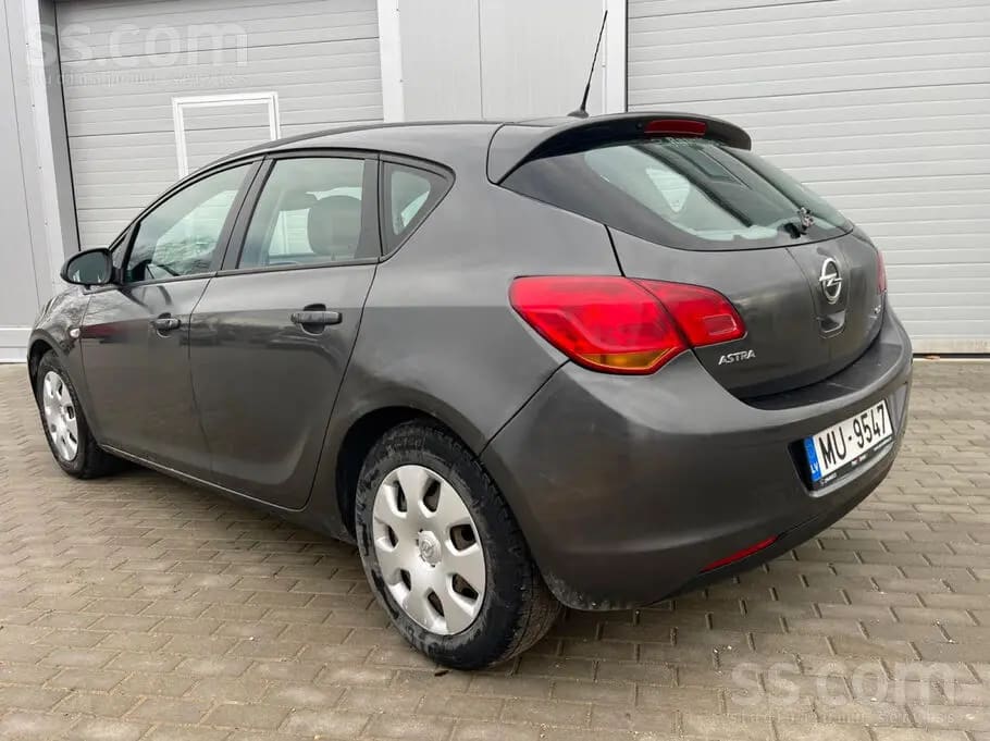 Opel Astra