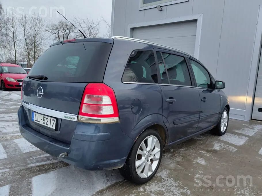 Opel Zafira