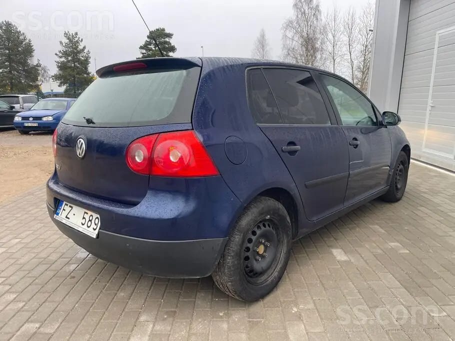 Volkswagen Golf