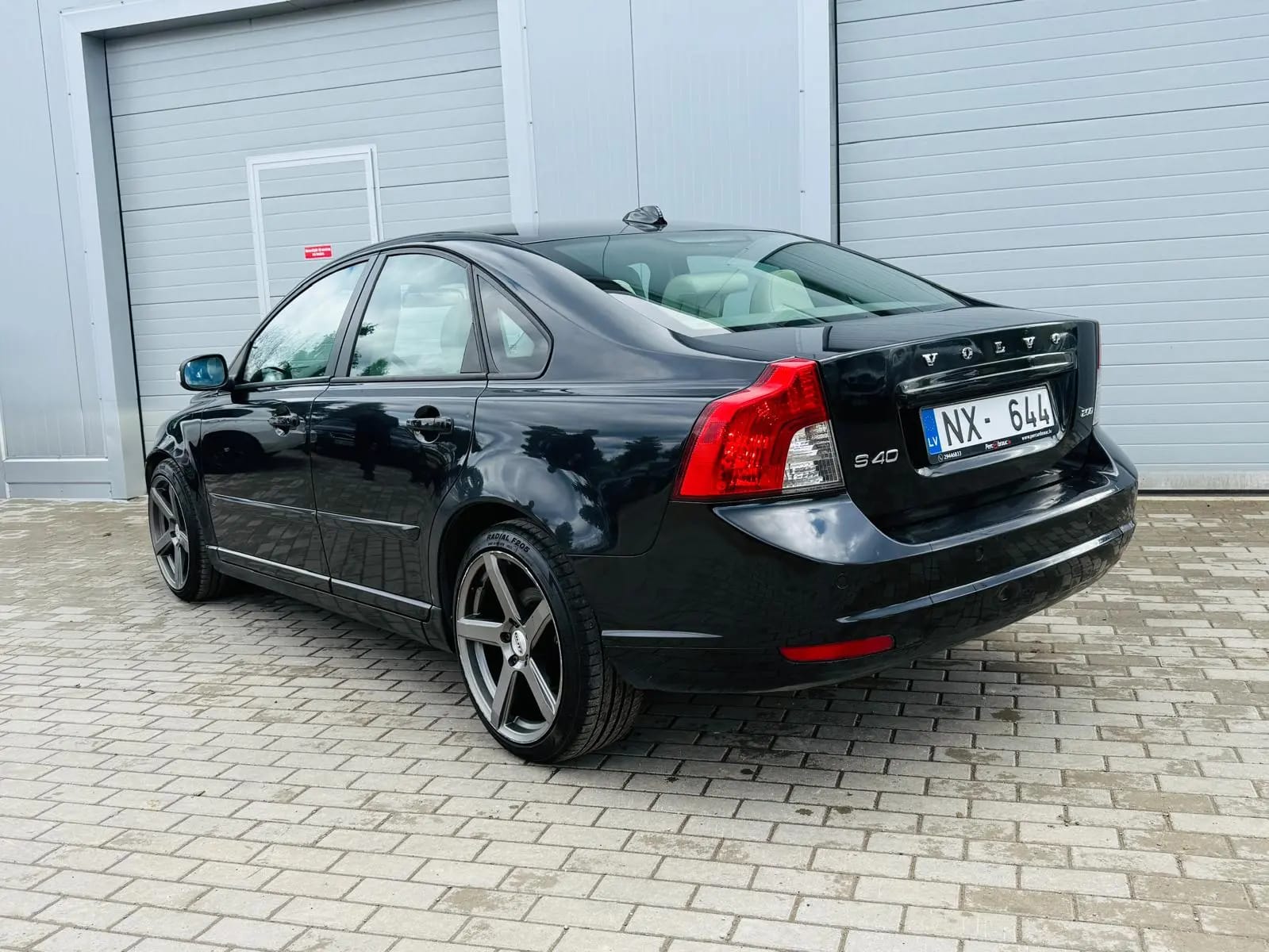 Volvo S40
