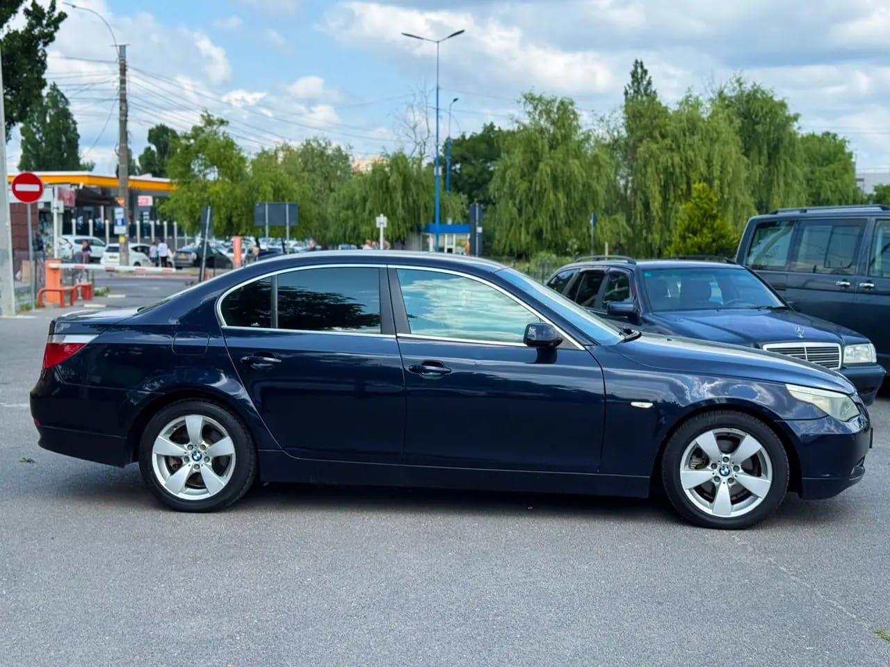 BMW 520