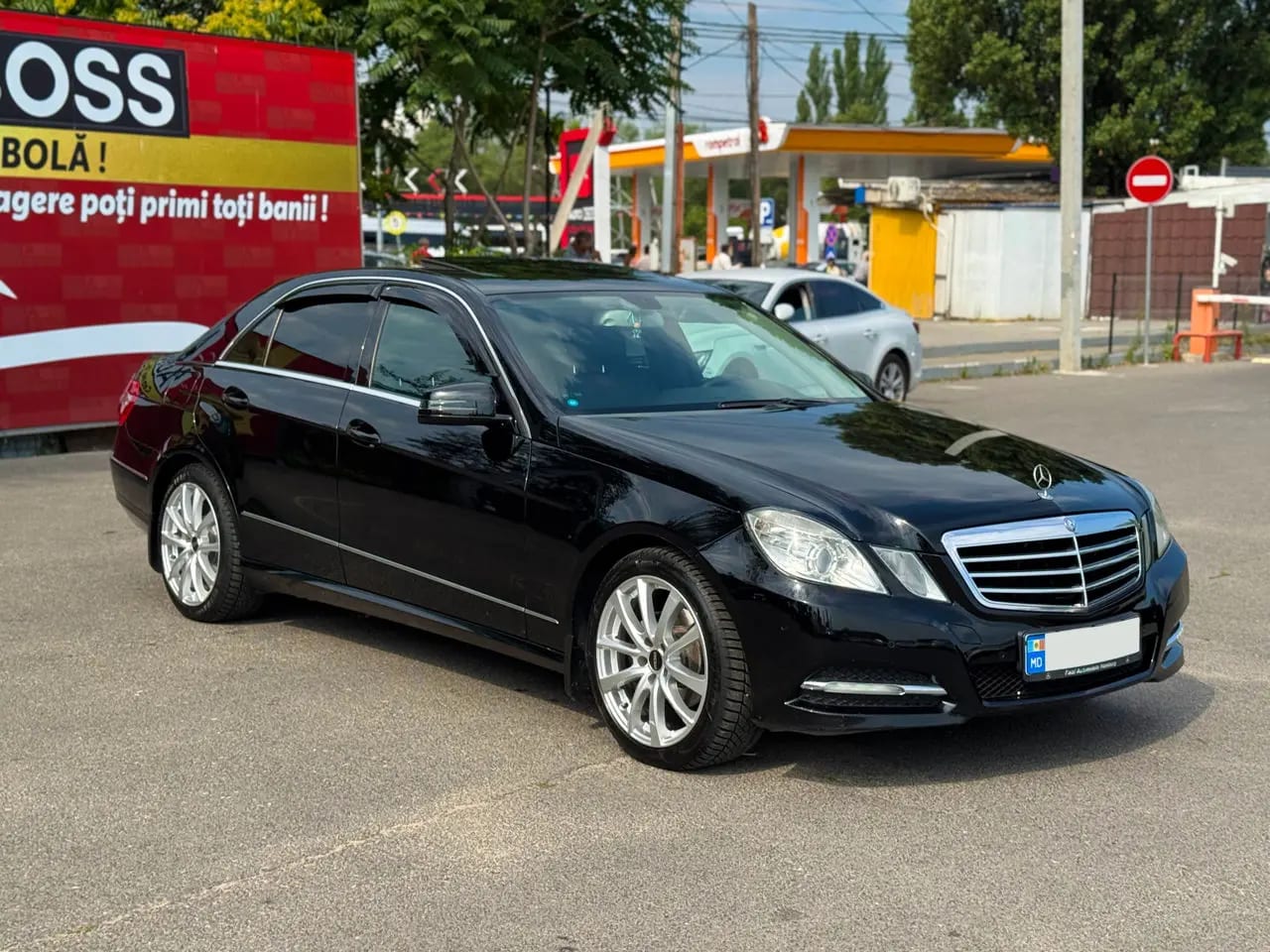 Mercedes-Benz E 220