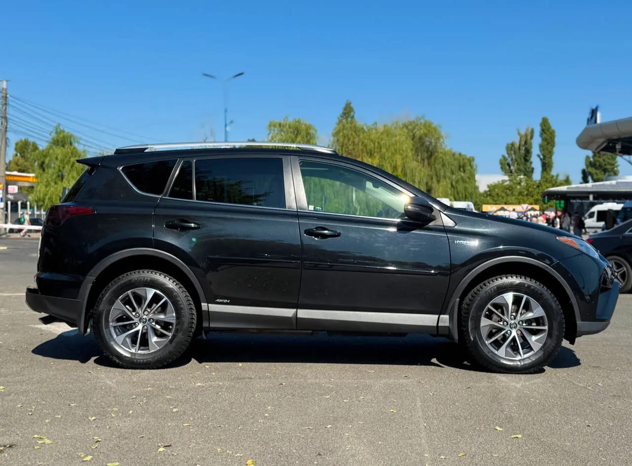 Toyota RAV 4