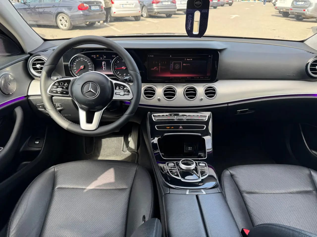 Mercedes-Benz E 220