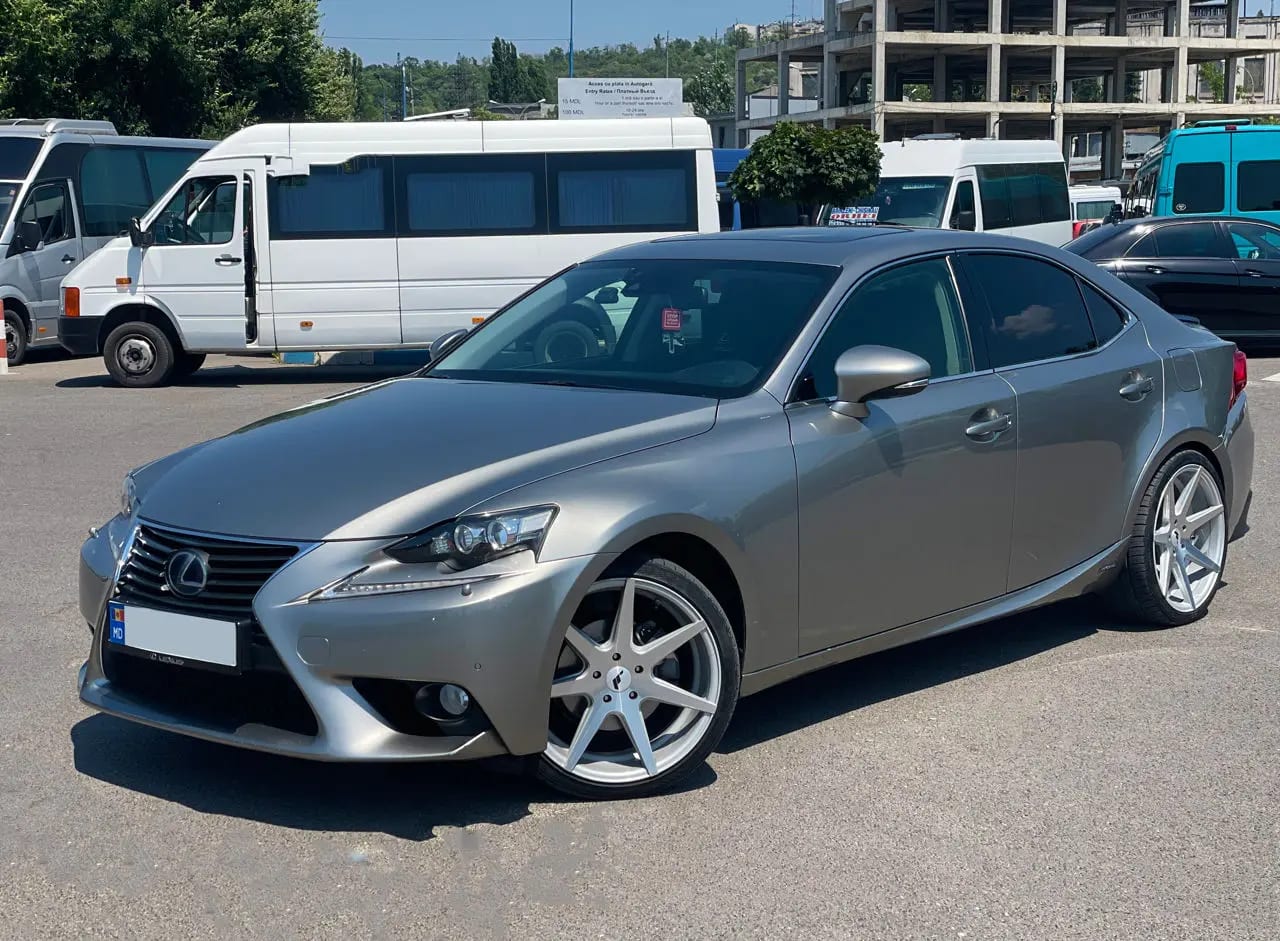 Lexus IS 250