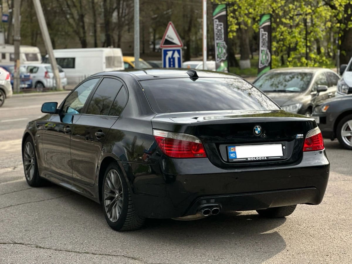 BMW 520