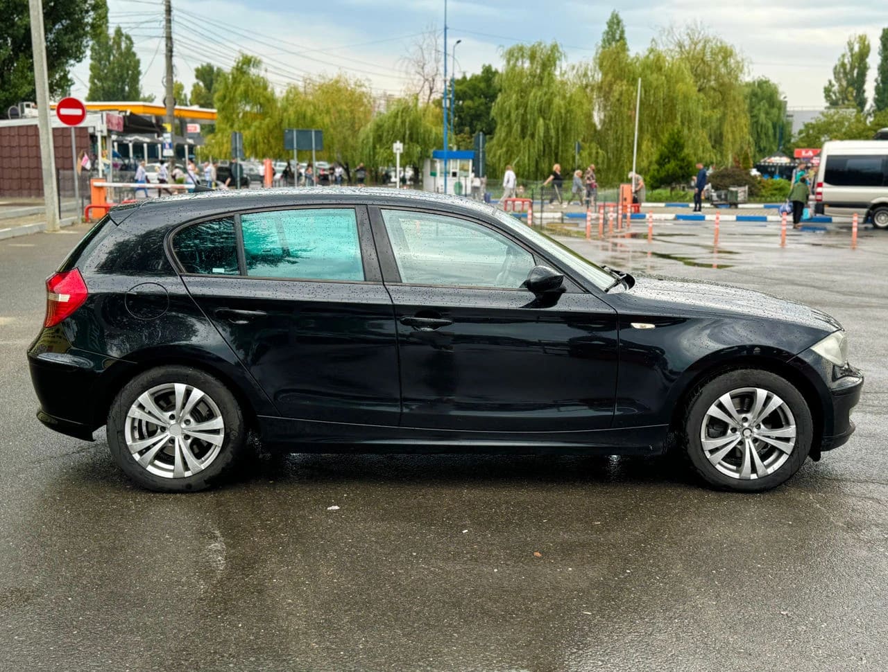 BMW 120