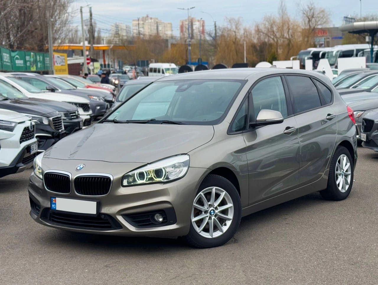 BMW 218