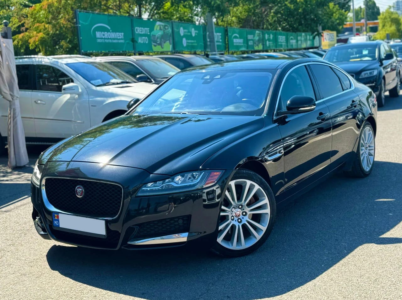 Jaguar XF