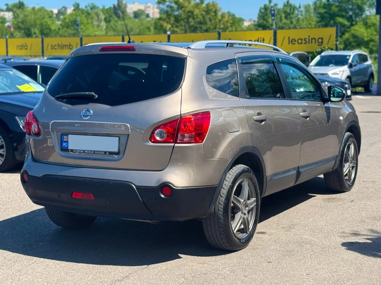Nissan Qashqai+2
