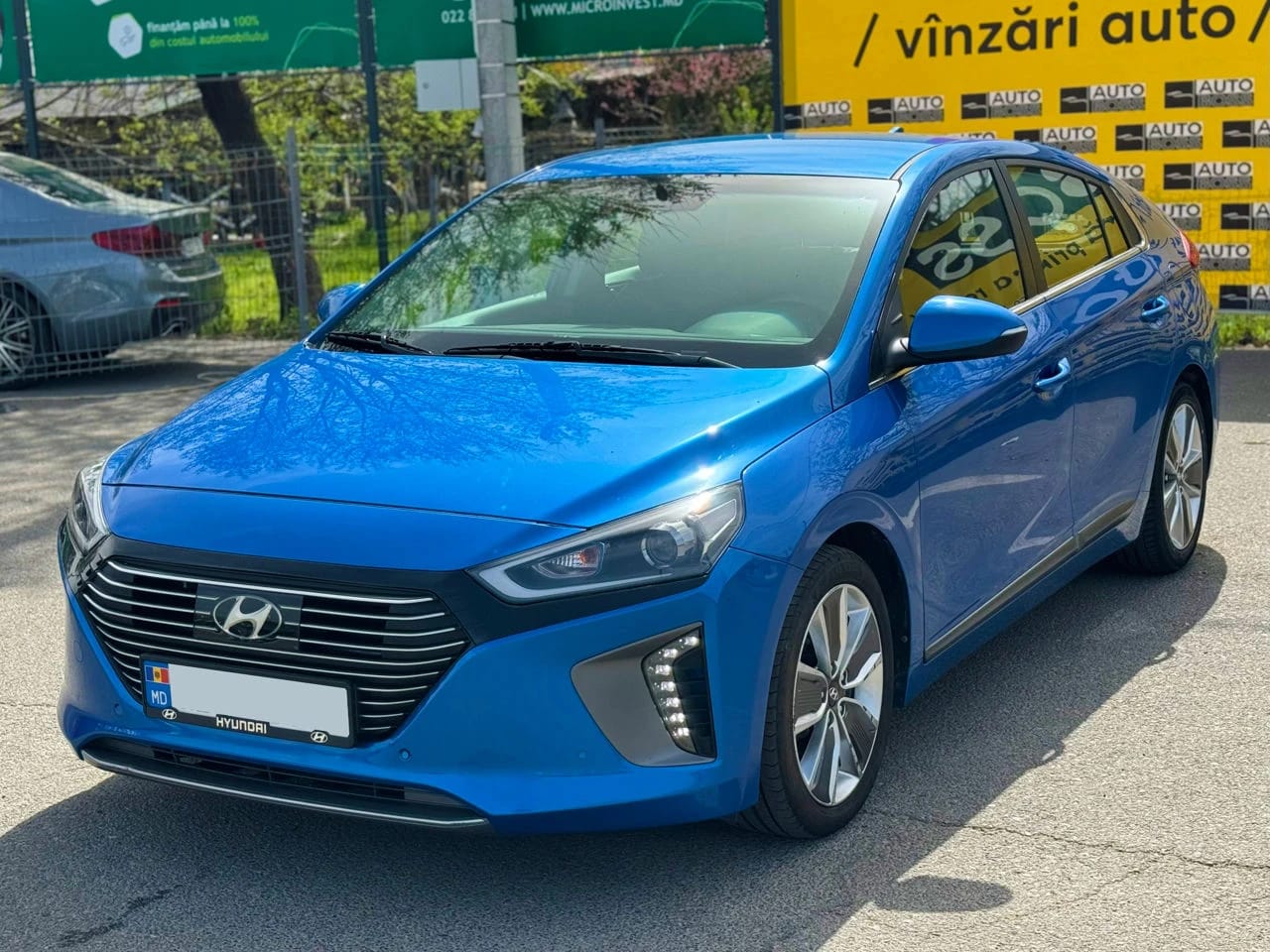 Hyundai IONIQ