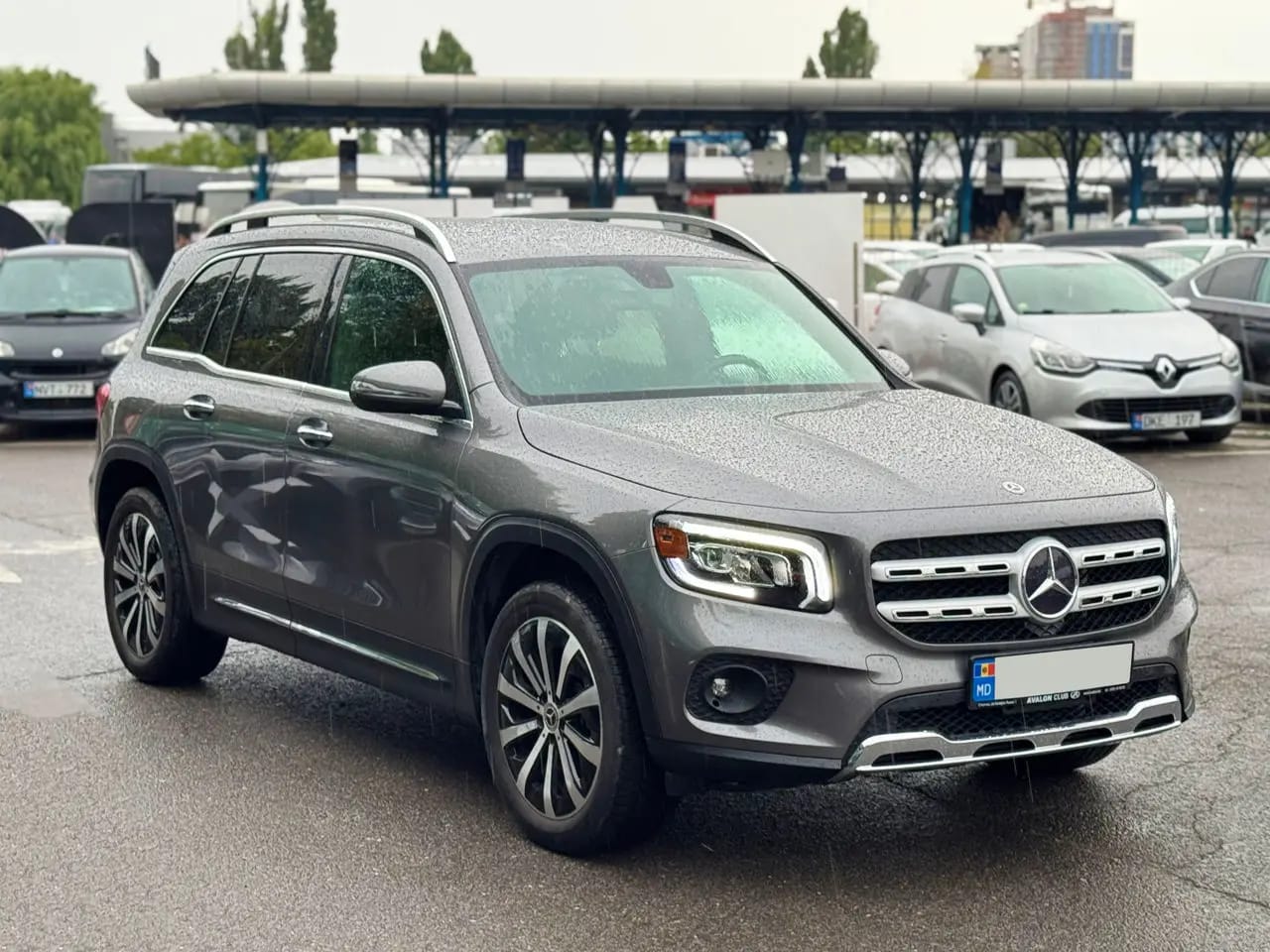 Mercedes-Benz GLB 200