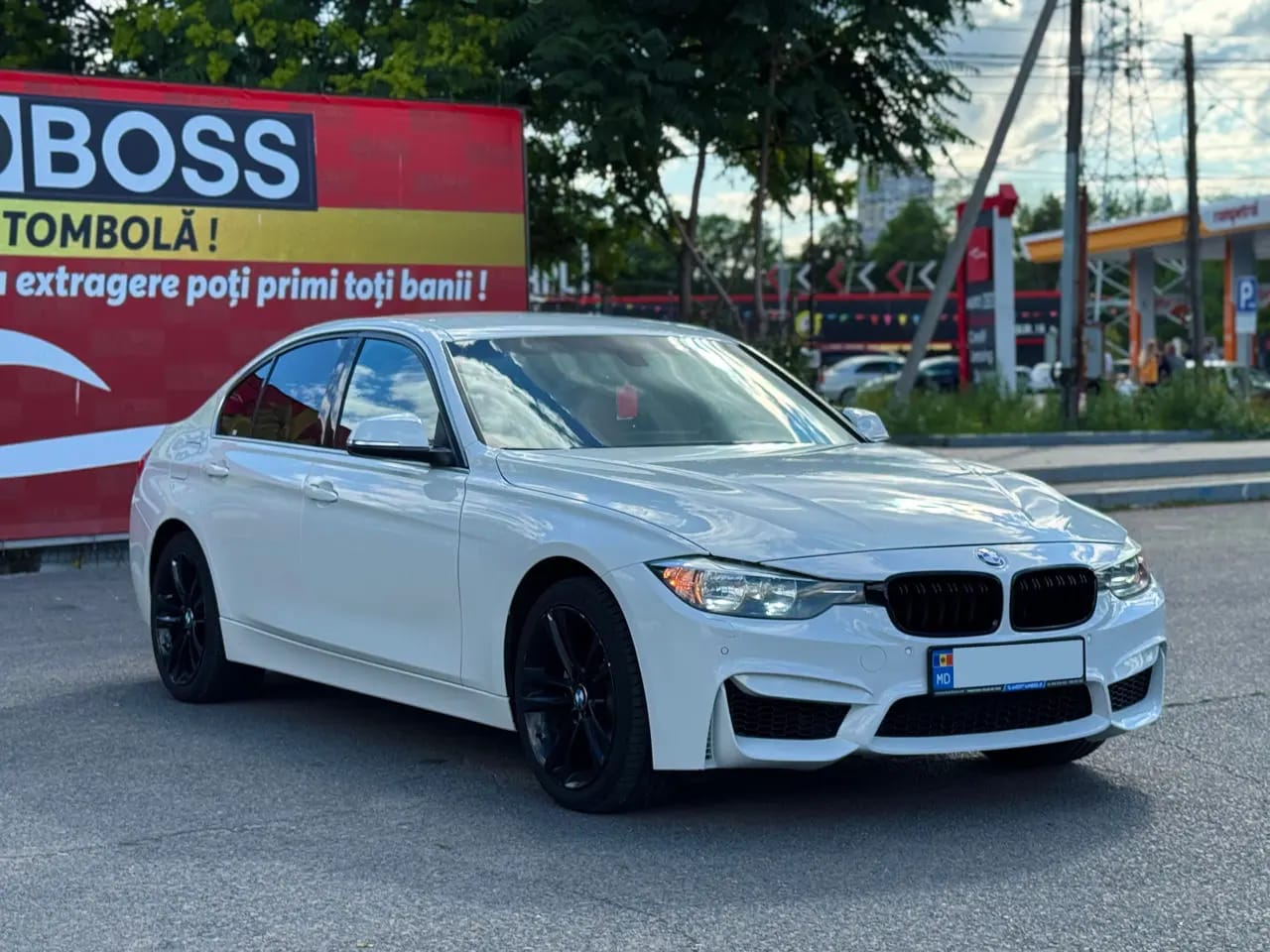 BMW 230