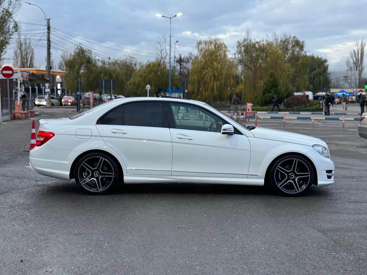 Mercedes-Benz C 280