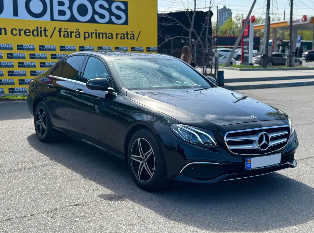 Mercedes-Benz E 220
