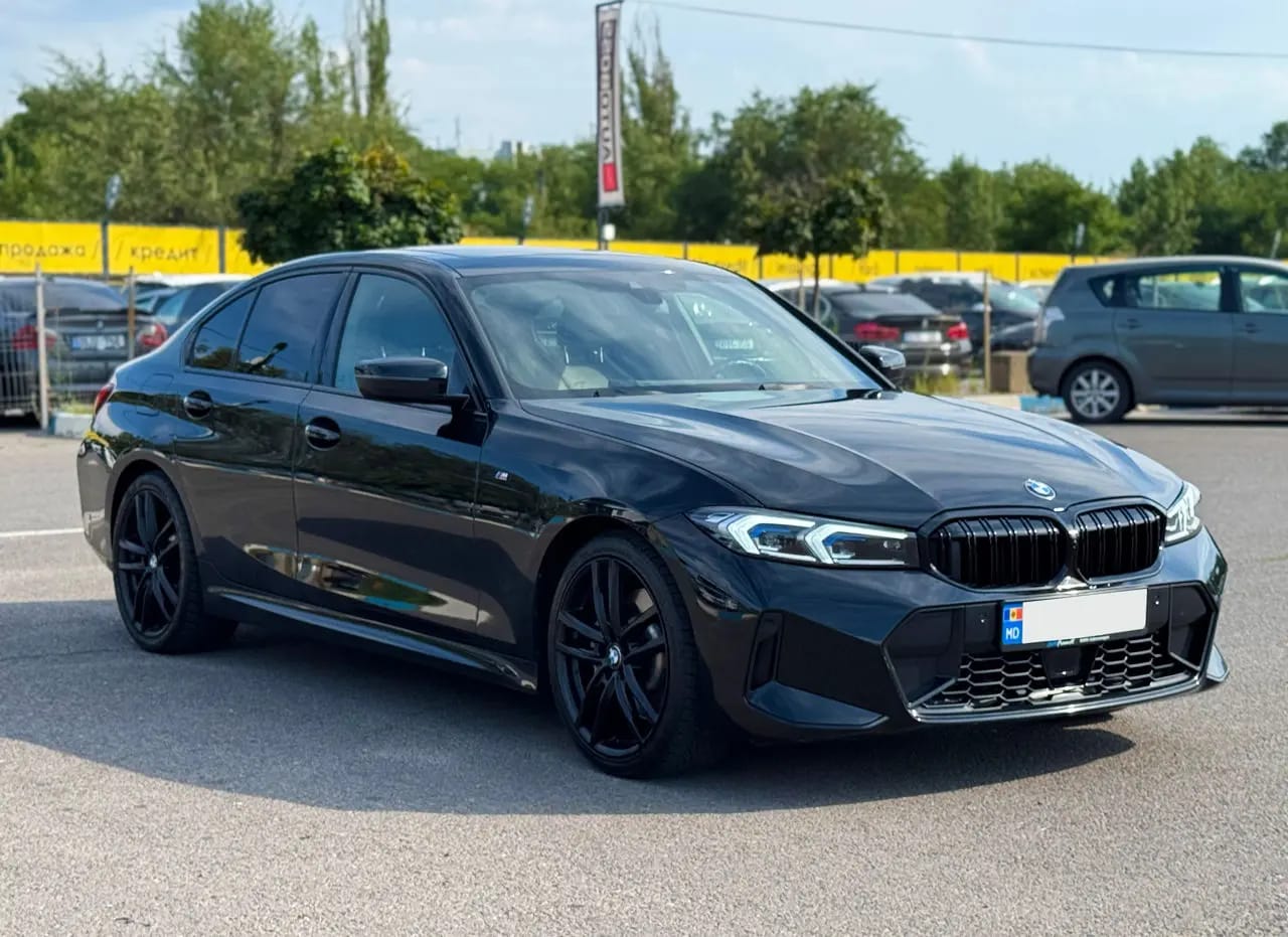 BMW 330