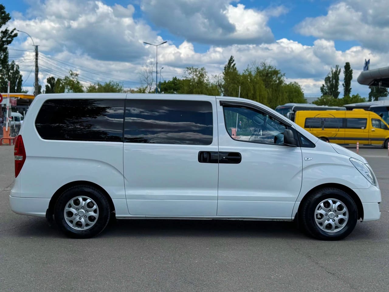 Hyundai 1