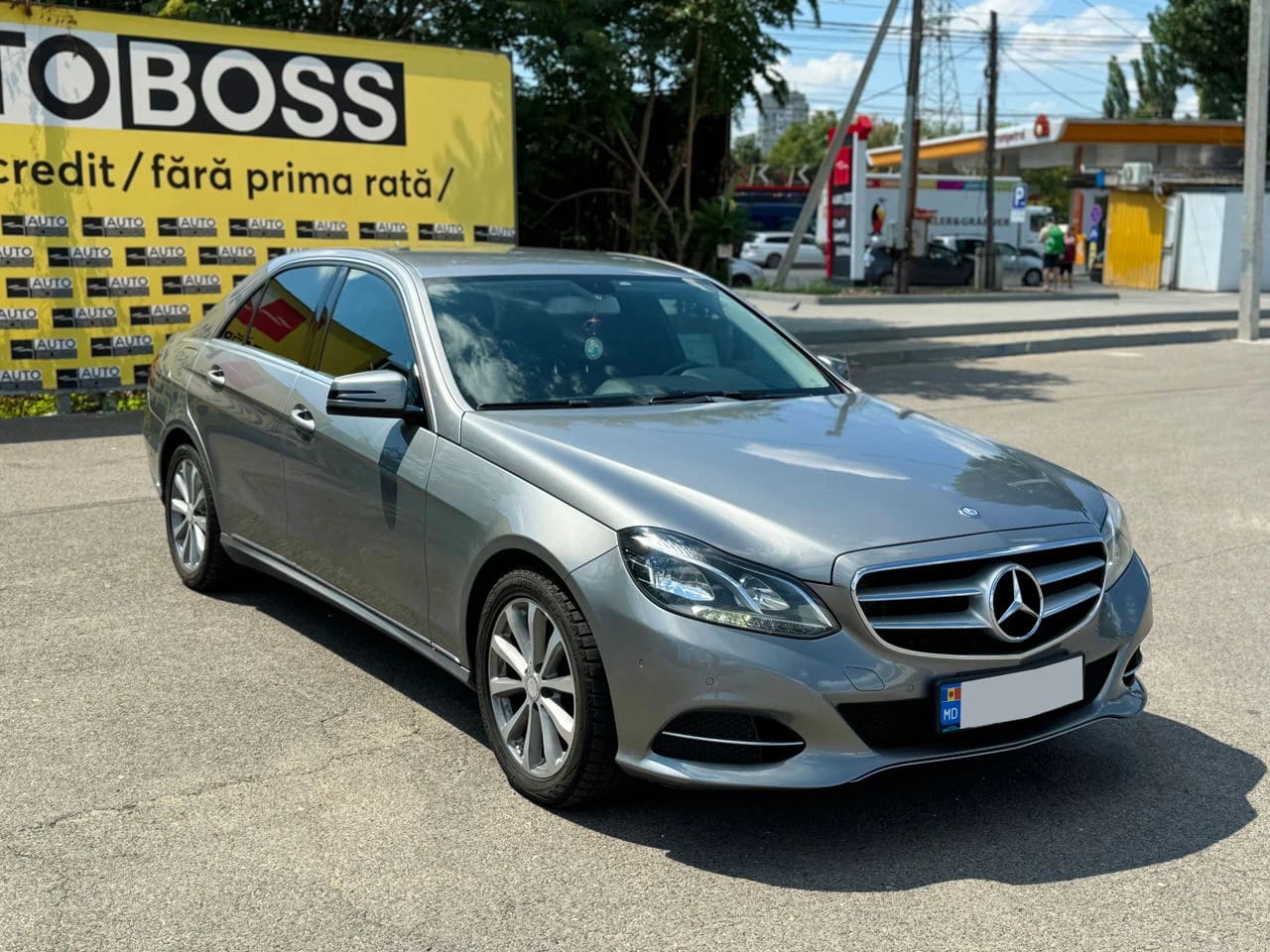 Mercedes-Benz E 220