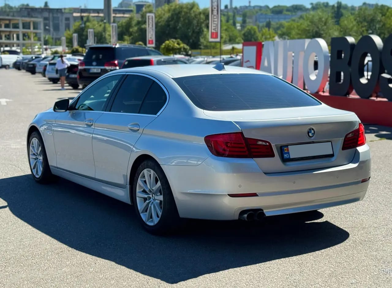 BMW 550