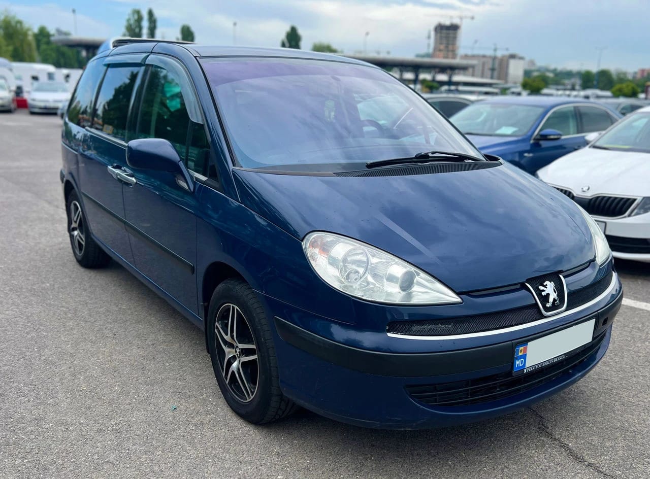 Peugeot 807