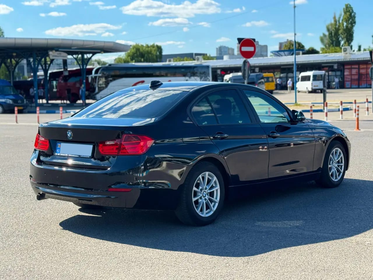 BMW 320