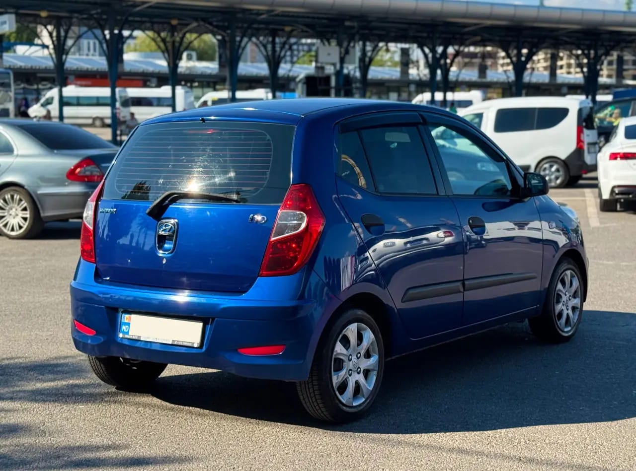 Hyundai i10