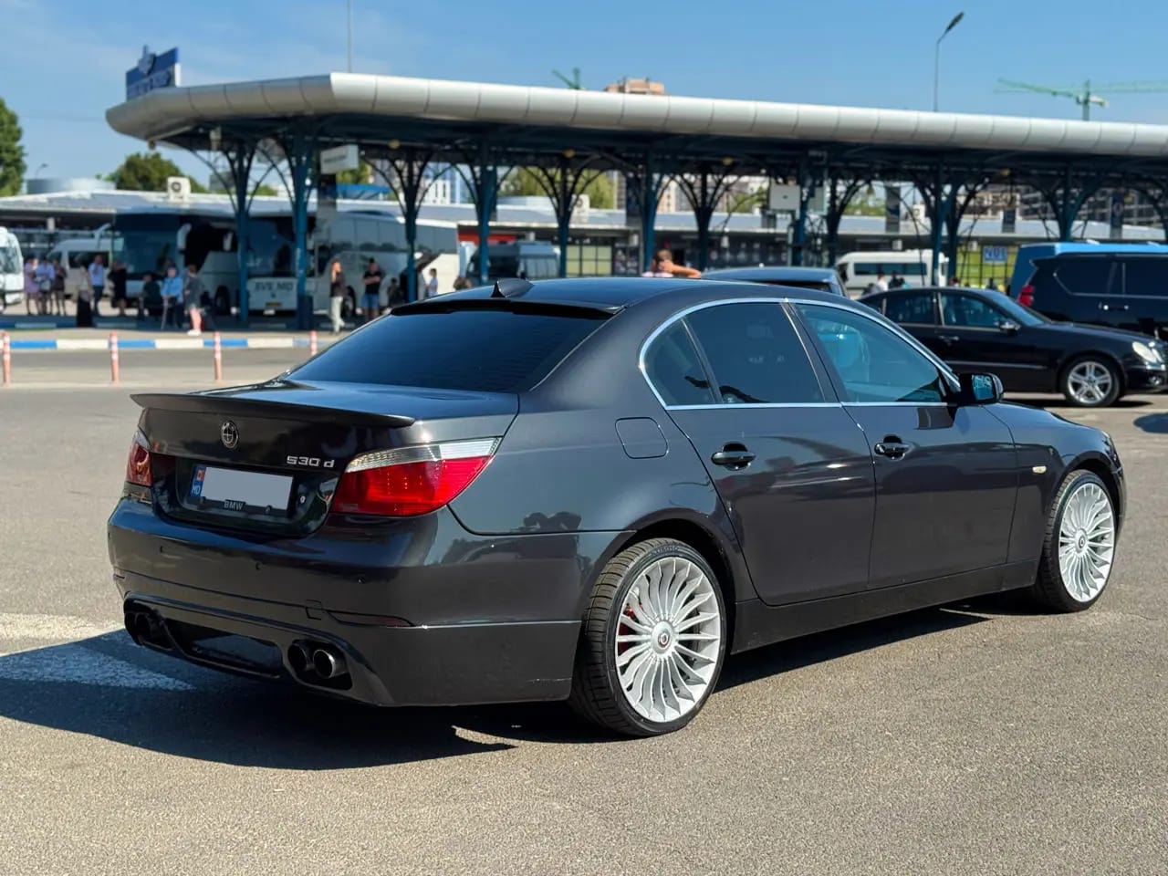 BMW 520