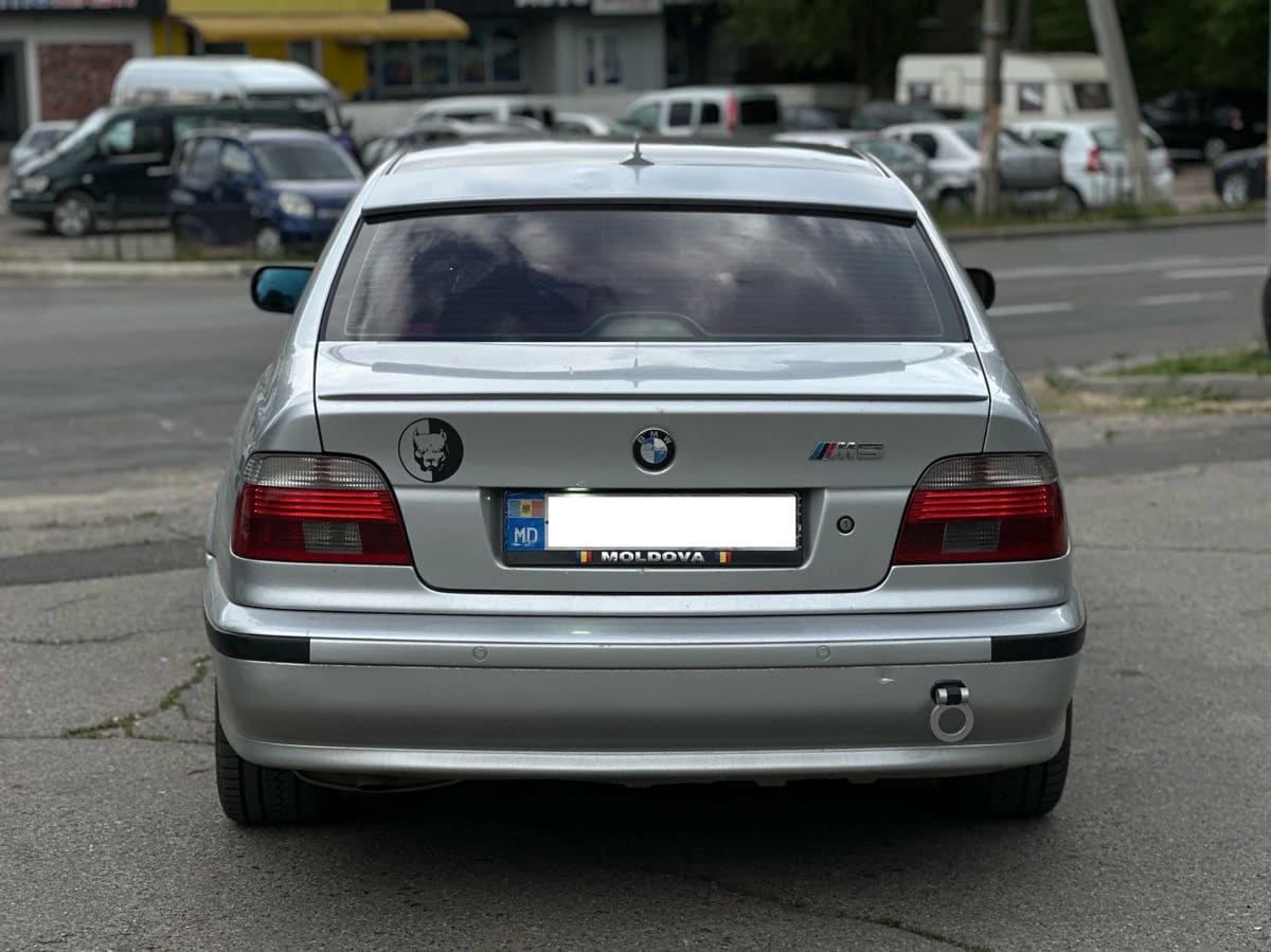 BMW 525