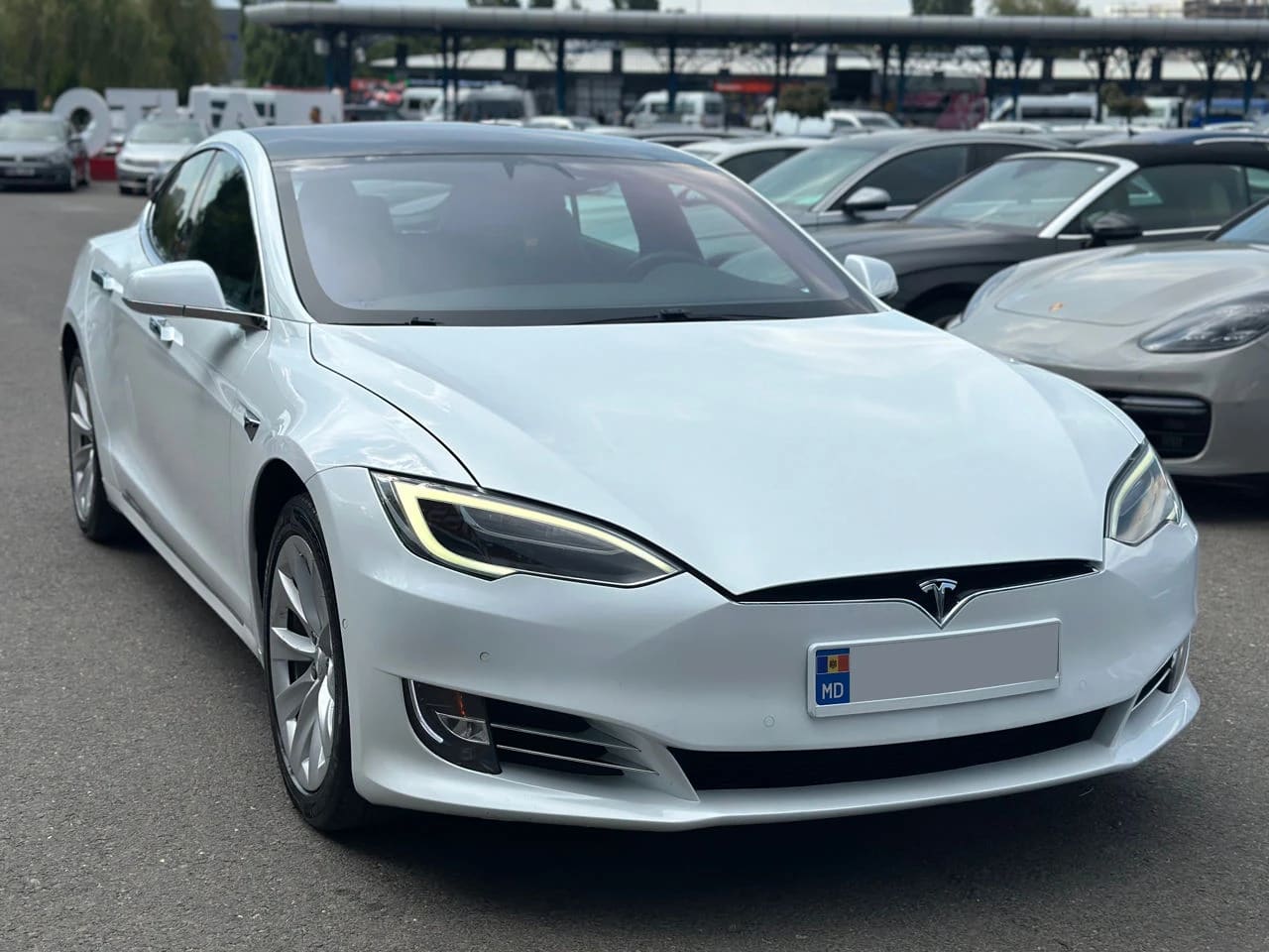 Tesla Model S