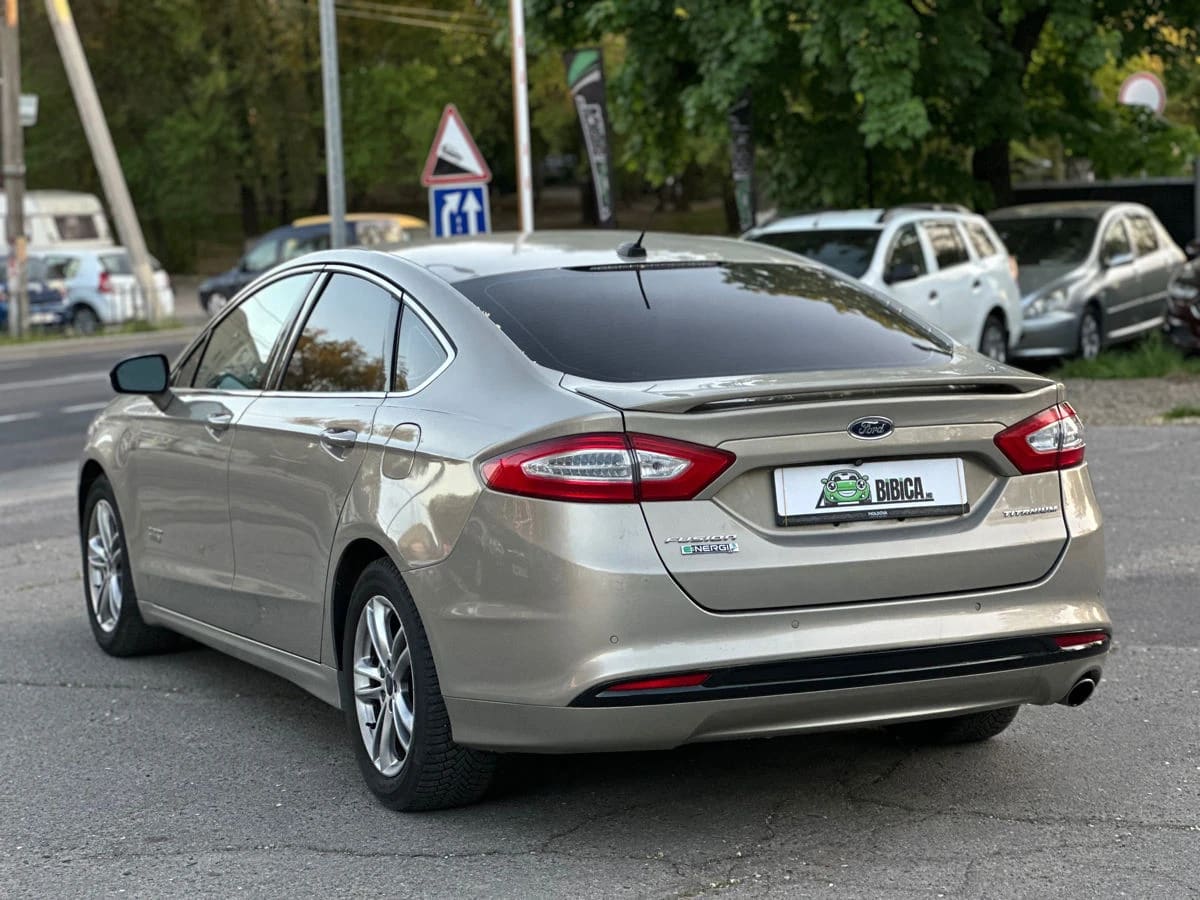 Ford Fusion