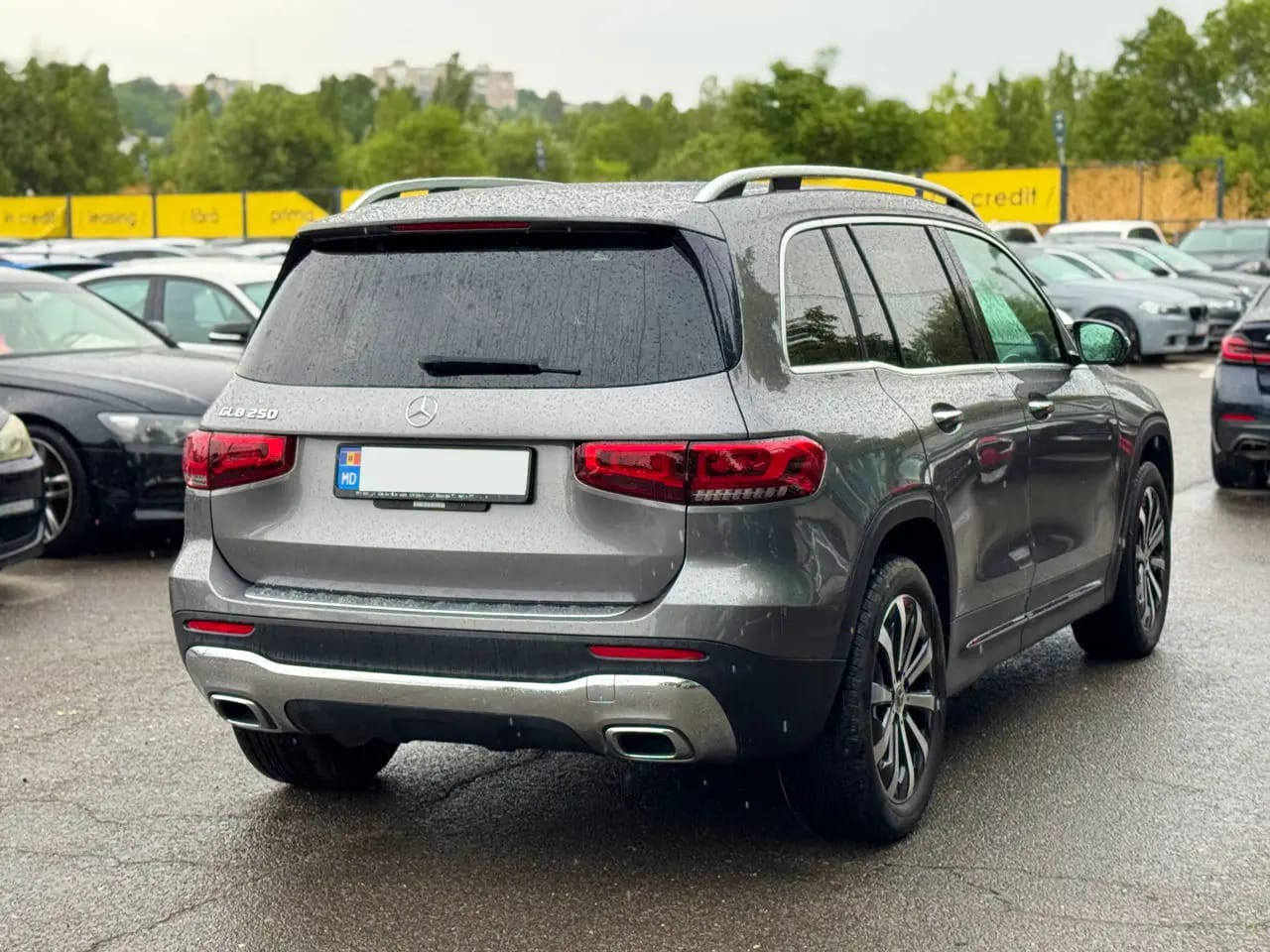 Mercedes-Benz GLB 200
