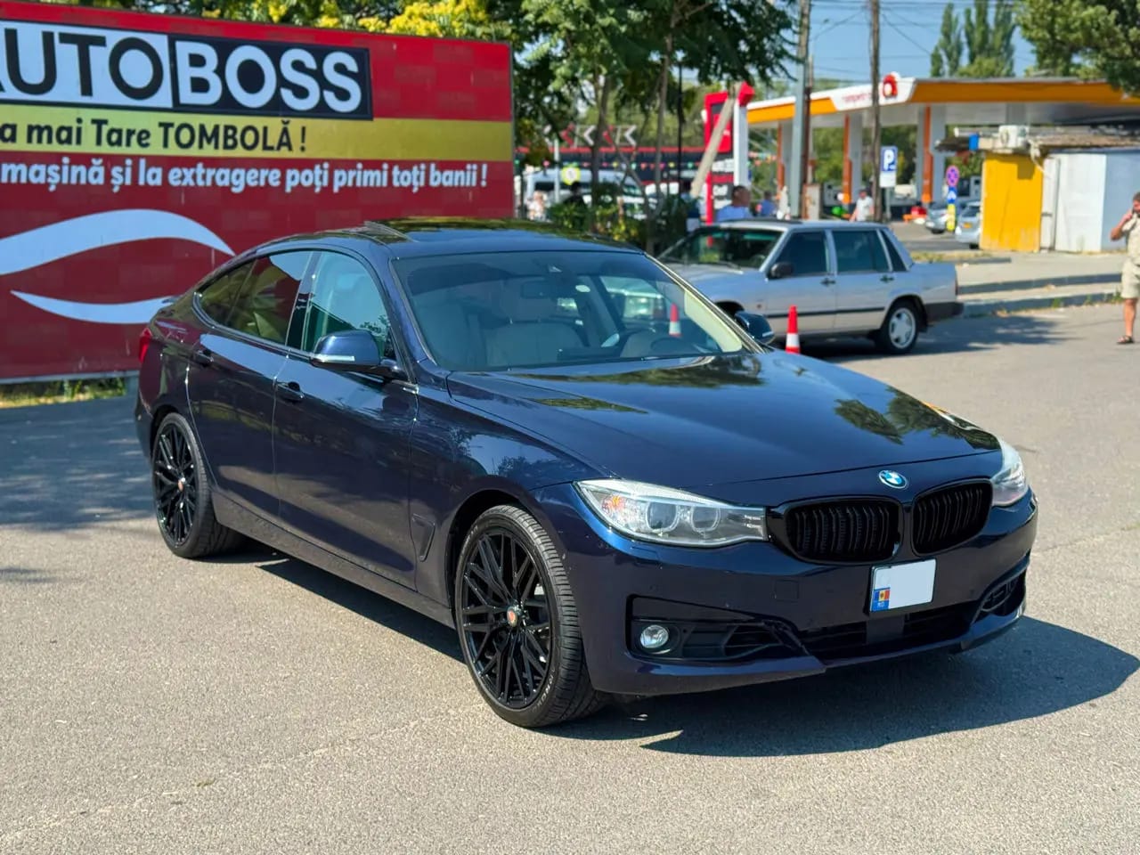 BMW 218