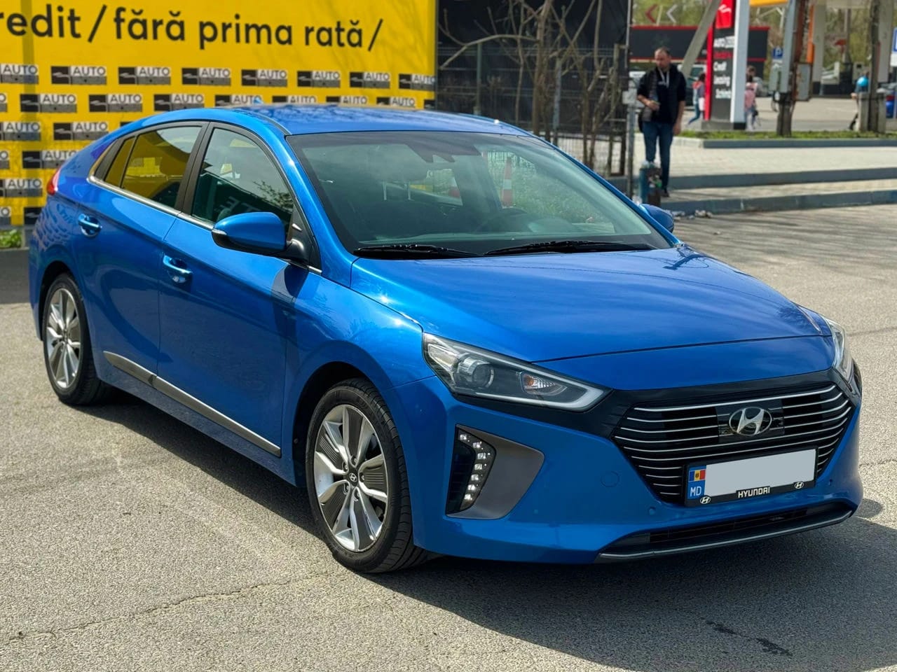 Hyundai IONIQ