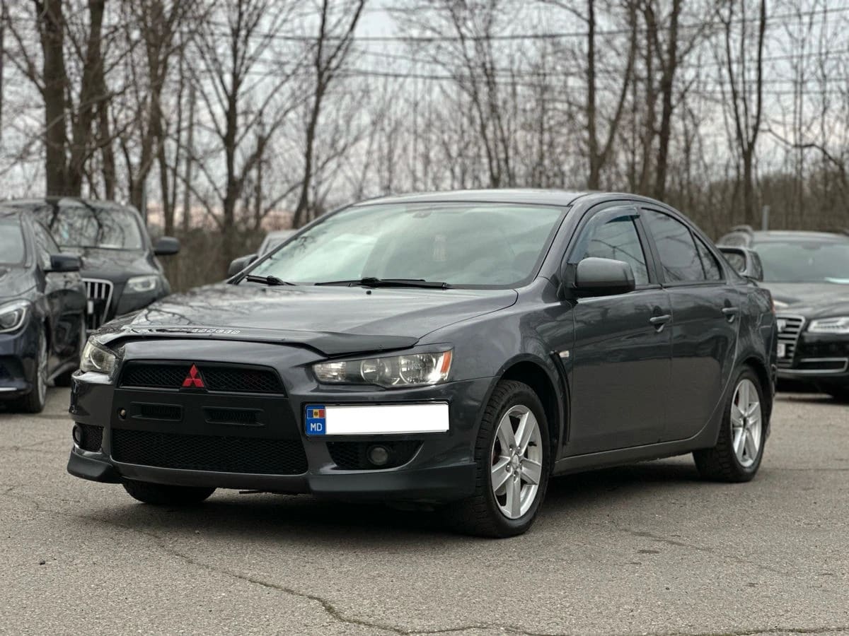 Mitsubishi Lancer
