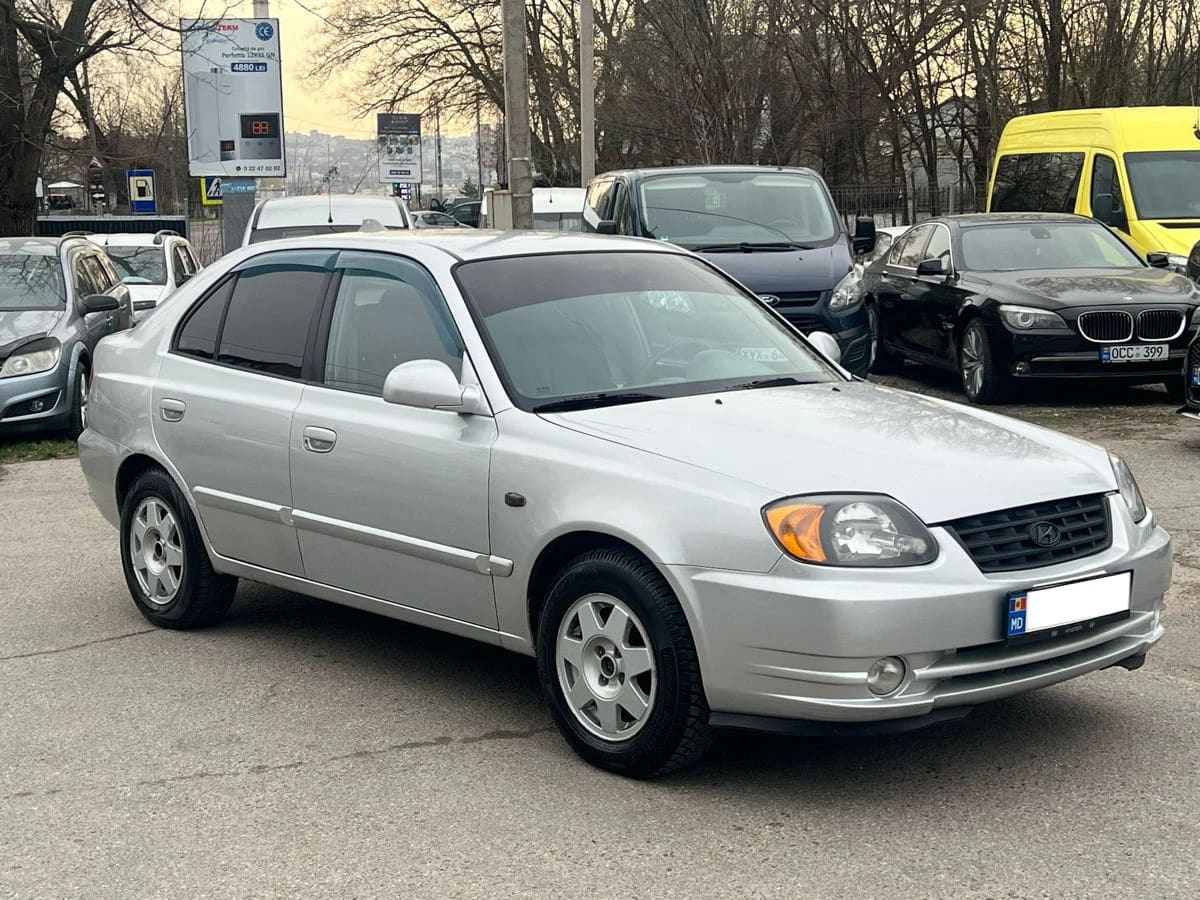 Hyundai Accent