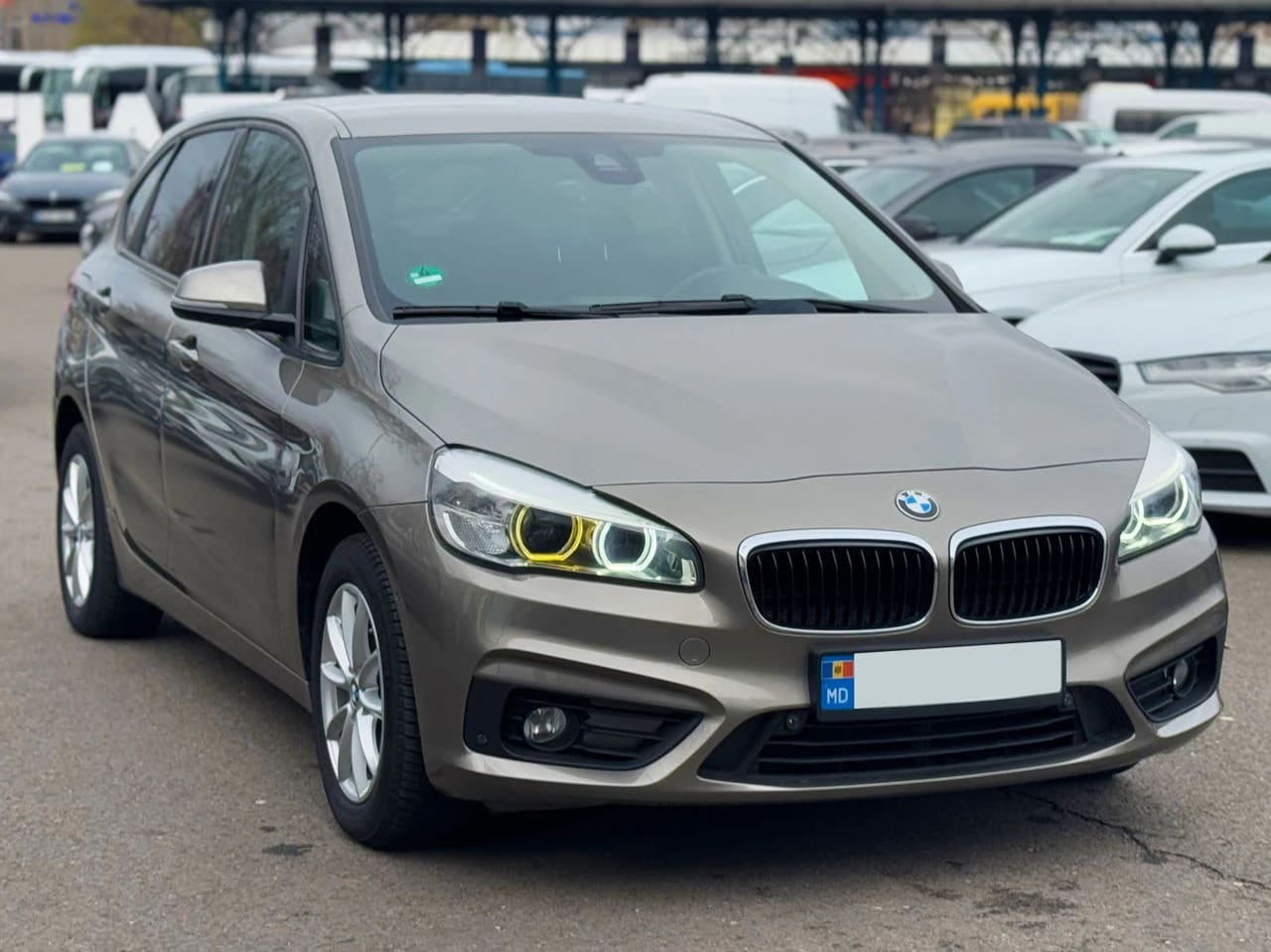 BMW 218