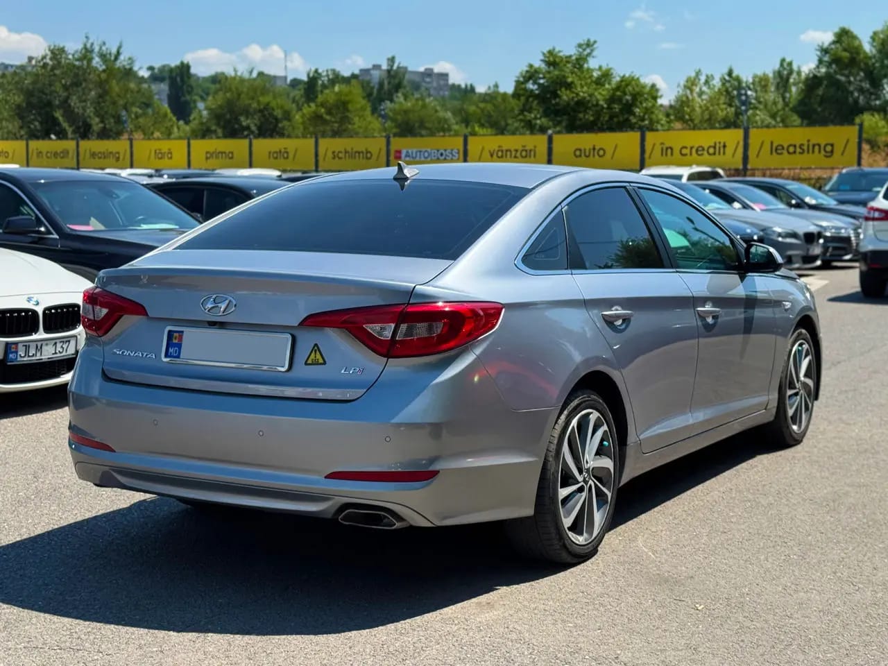 Hyundai SONATA