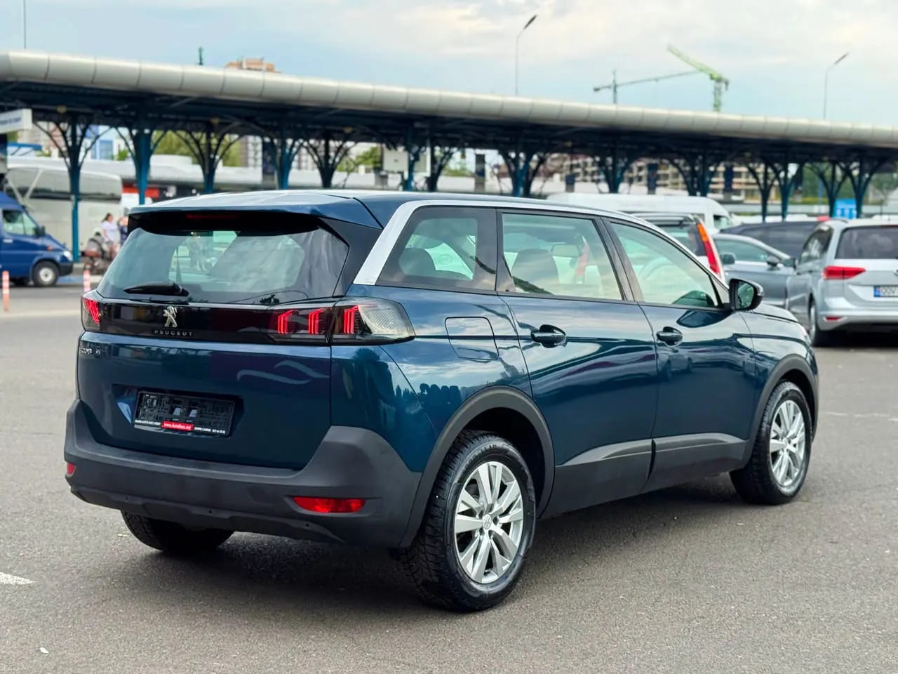 Peugeot 5008