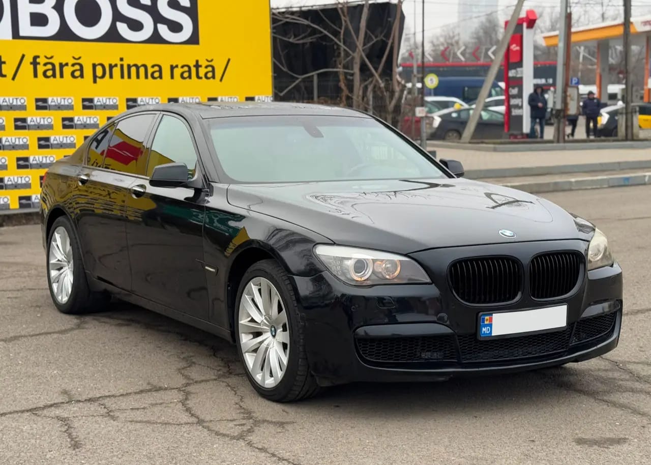 BMW 730