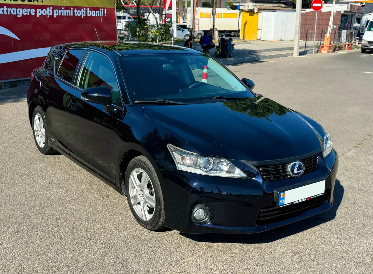 Lexus CT 200h