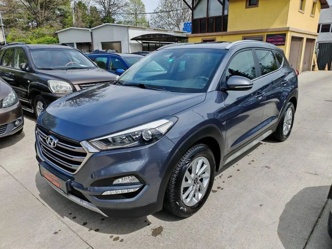 Hyundai TUCSON