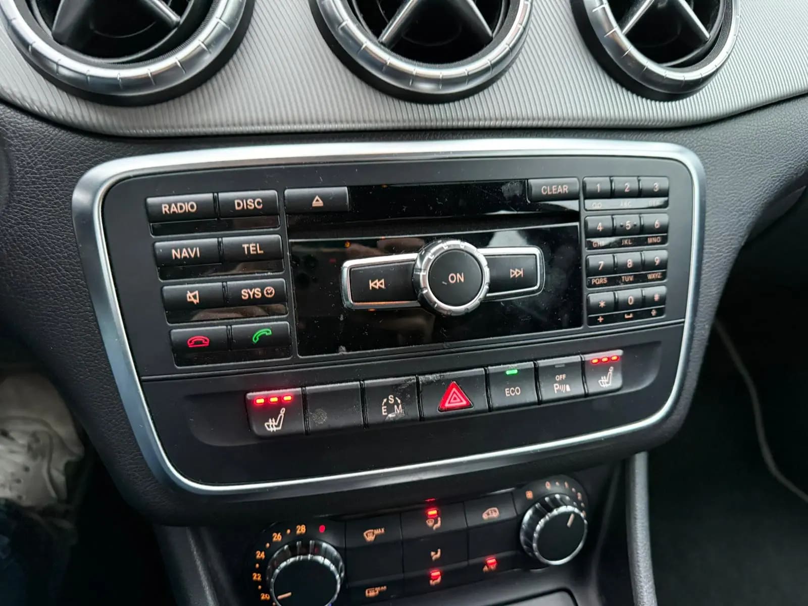 Mercedes-Benz CLA 200