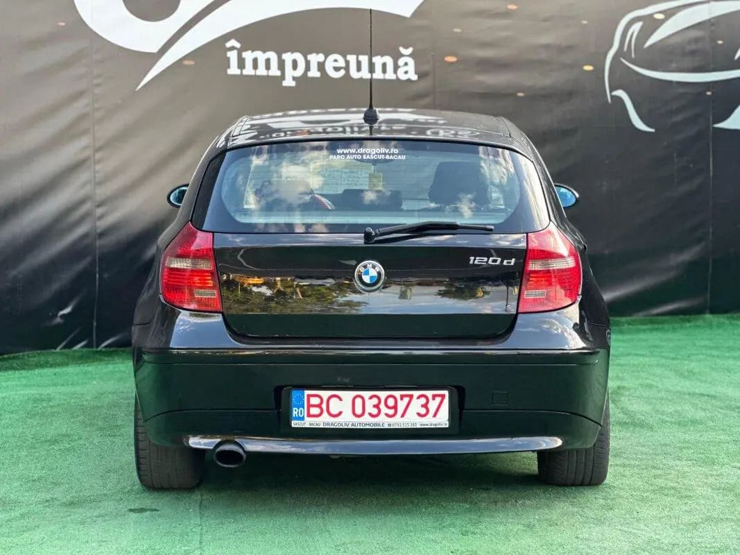 BMW 120