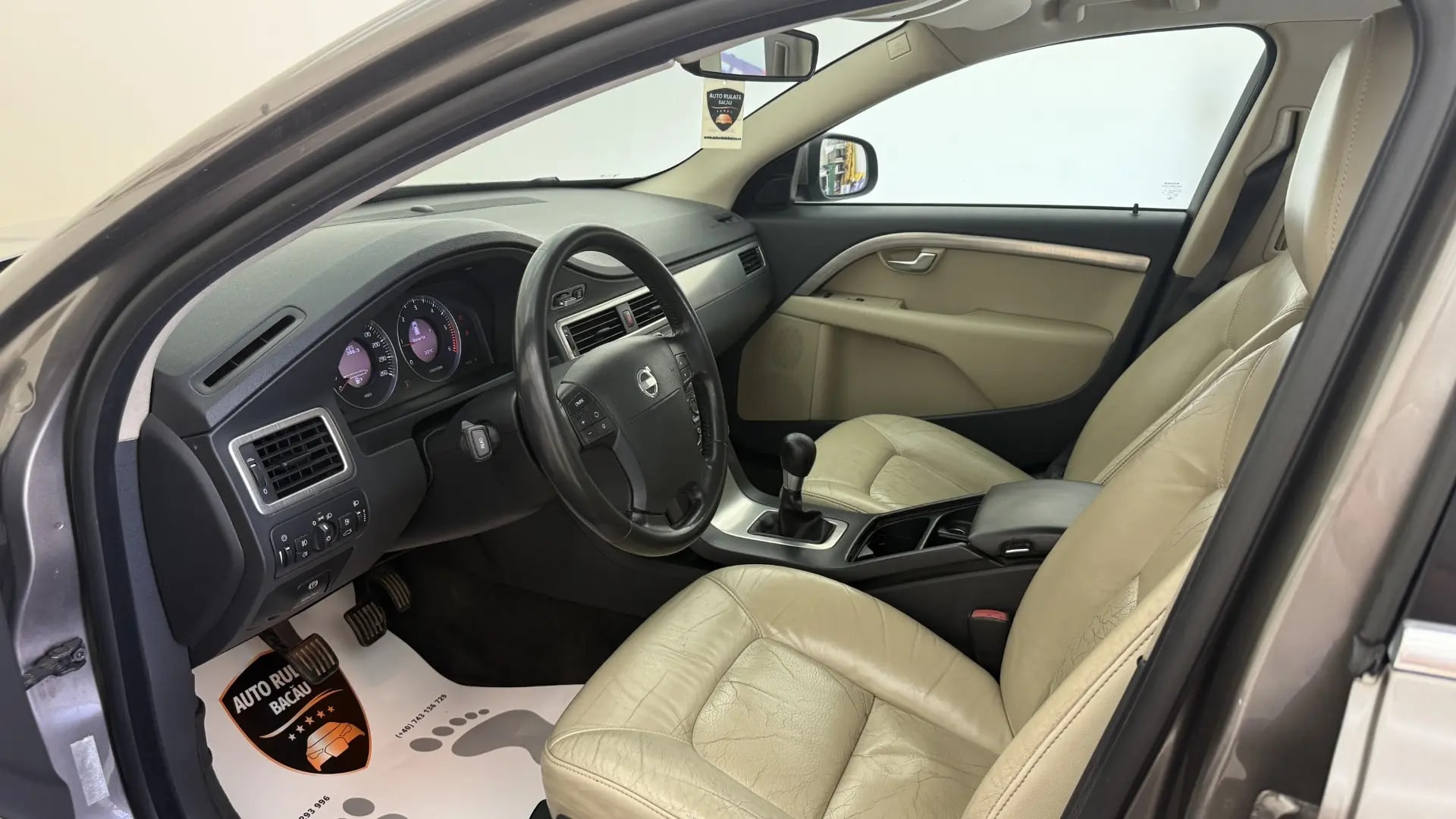 Volvo V70