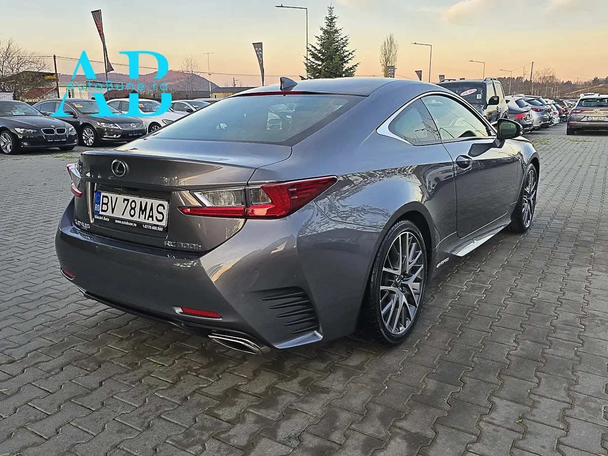 Lexus RC 300