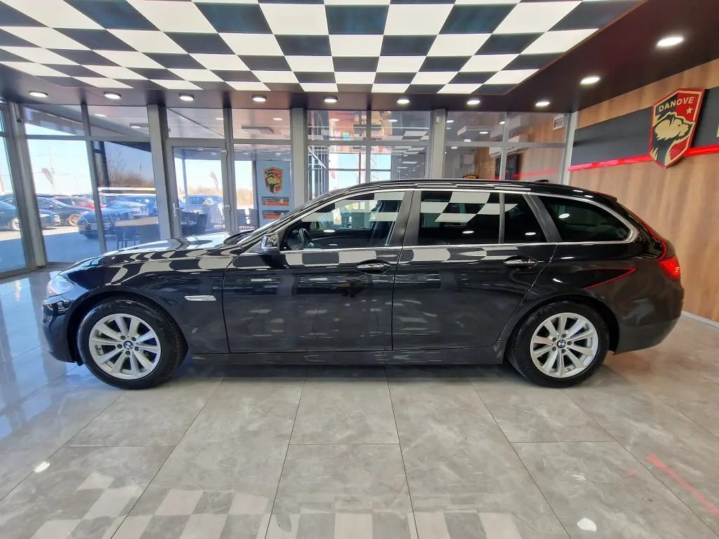 BMW 520