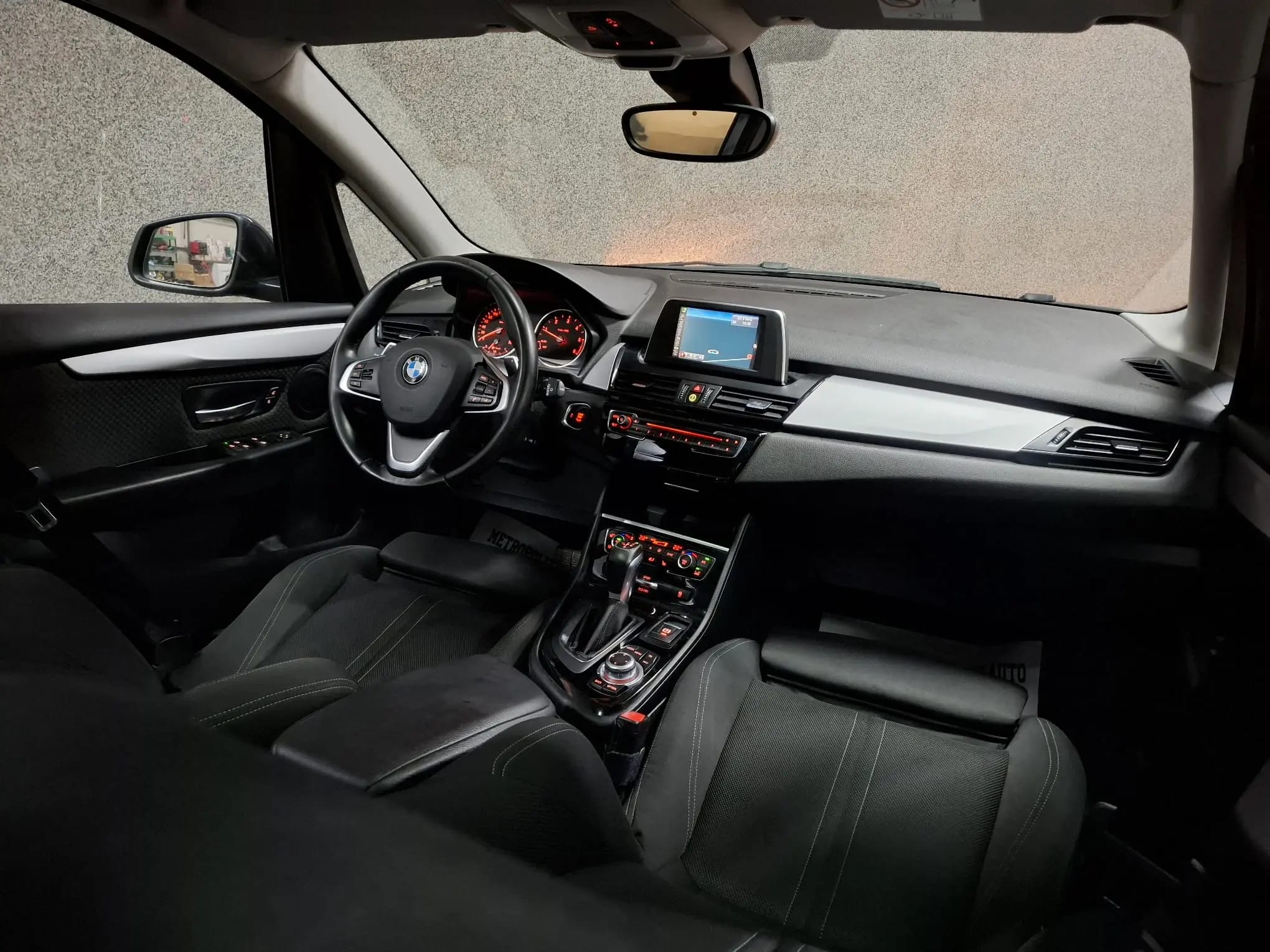 BMW 218