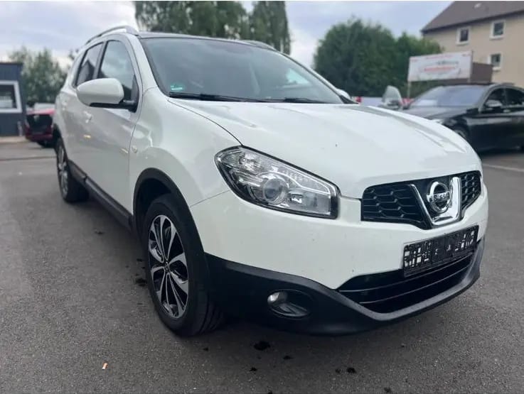 Nissan Qashqai+2