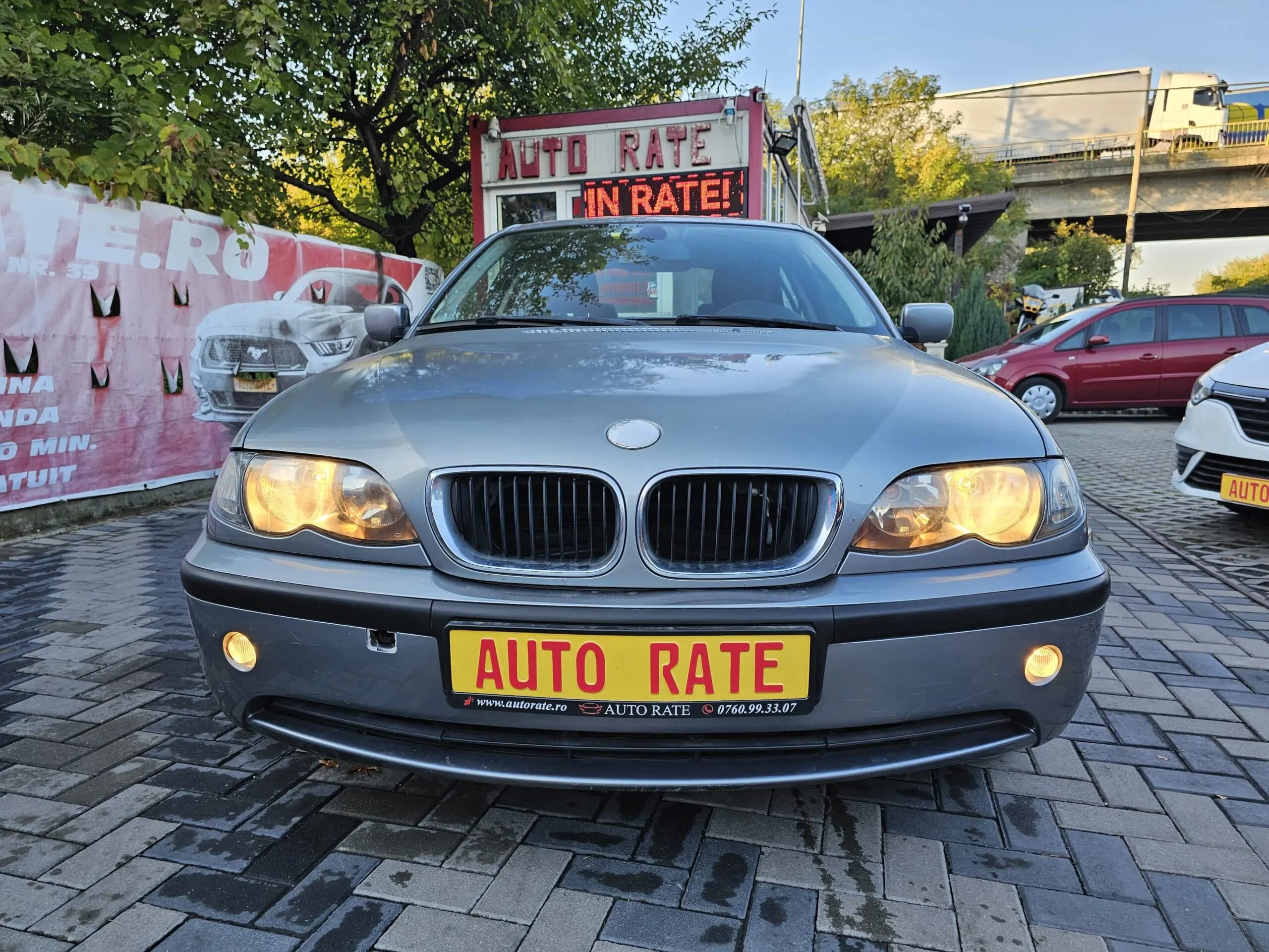 BMW 320
