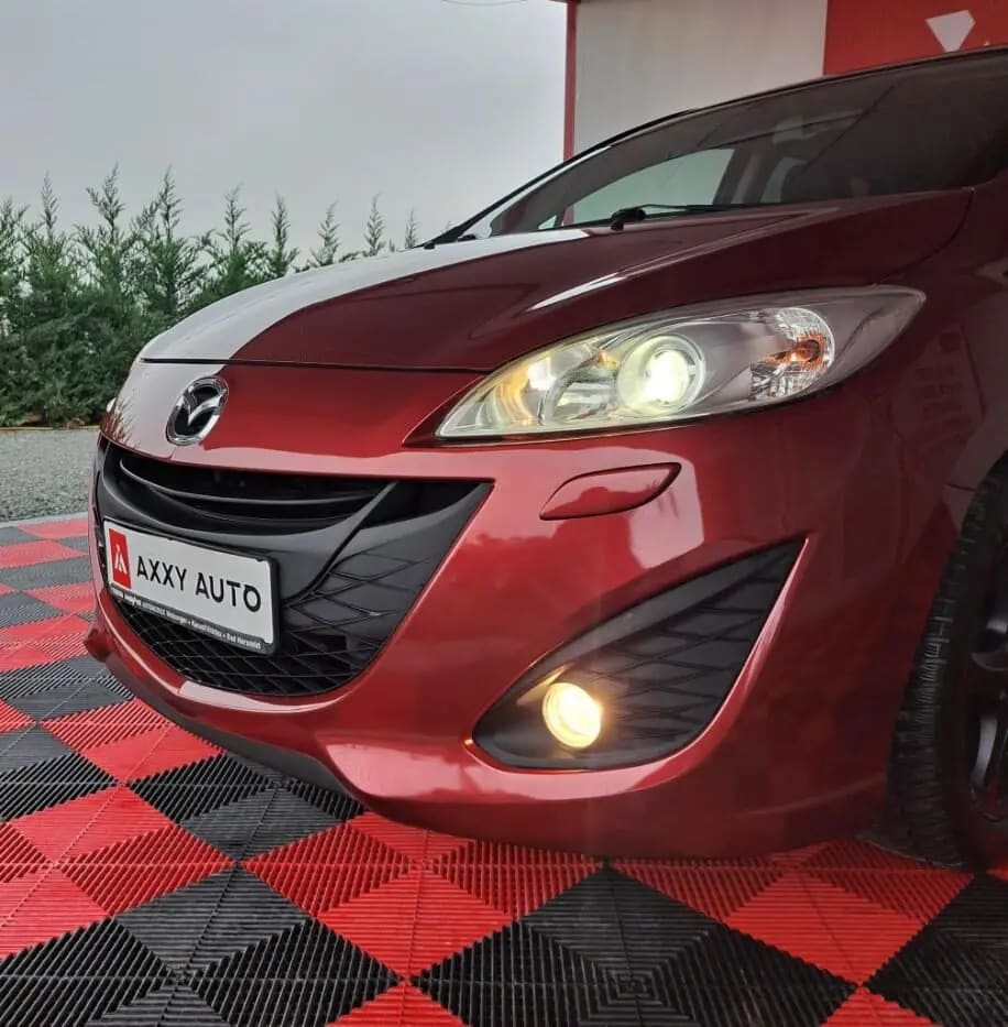 Mazda 5